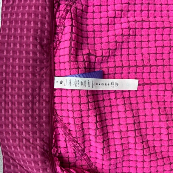 Lululemon Water-Repellent Grid Fleece Hiking Vest | Wild Berry / Sonic Pink - Picture 10 of 16